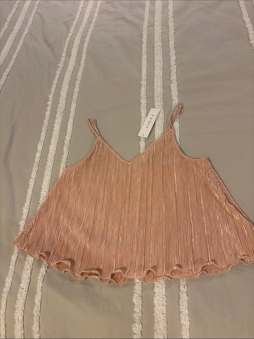Gilli Light Pink Pleated Spaghetti Strap Camisole - Picture 2 of 5